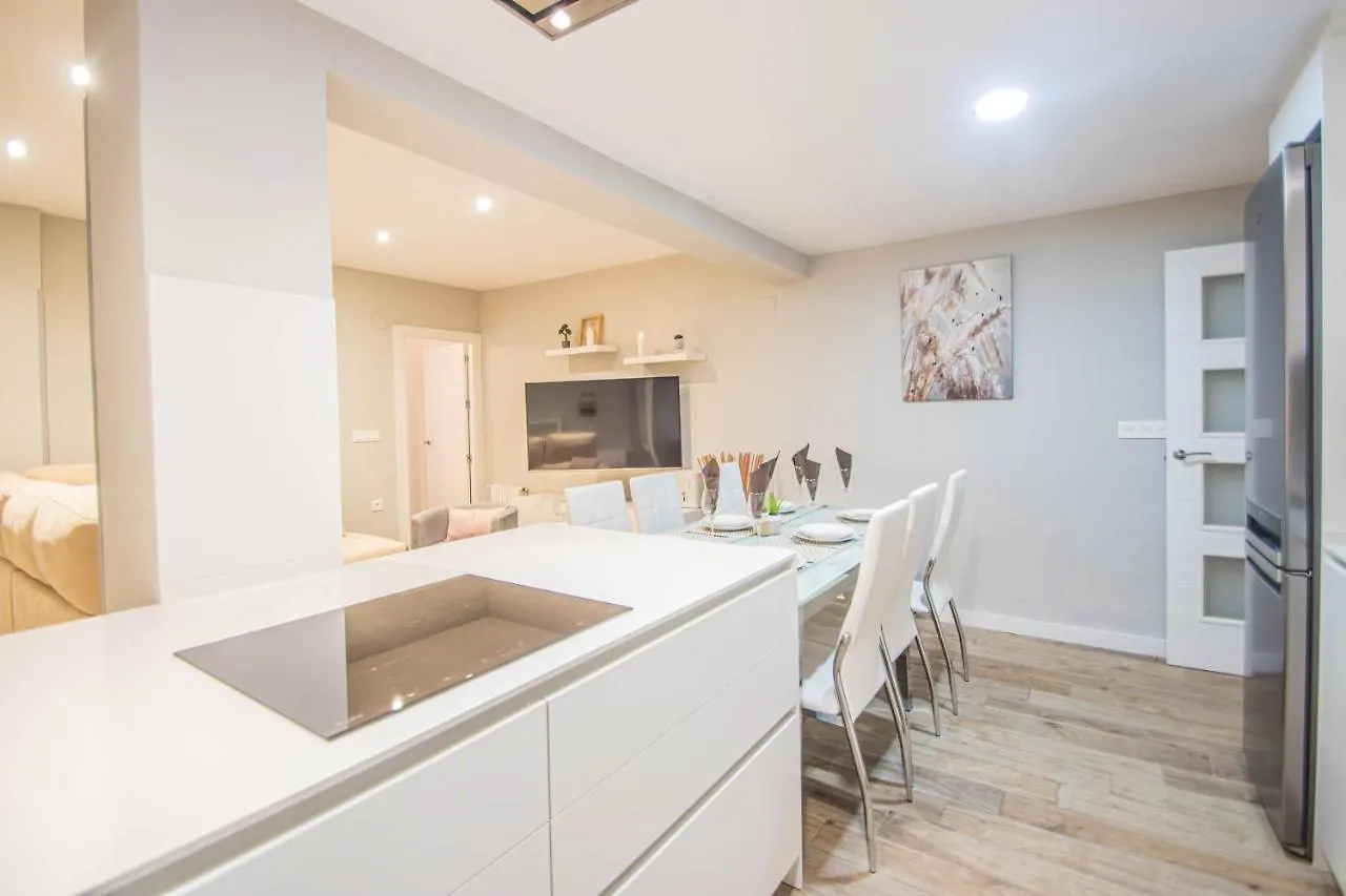 Hipica Apartment Гранада 0*,